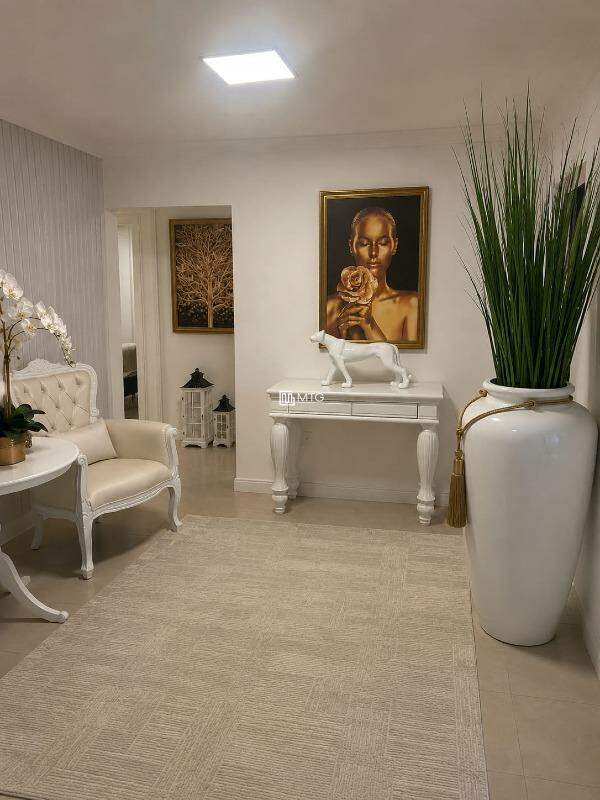 Apartamento para aluguel no Pioneiros: 