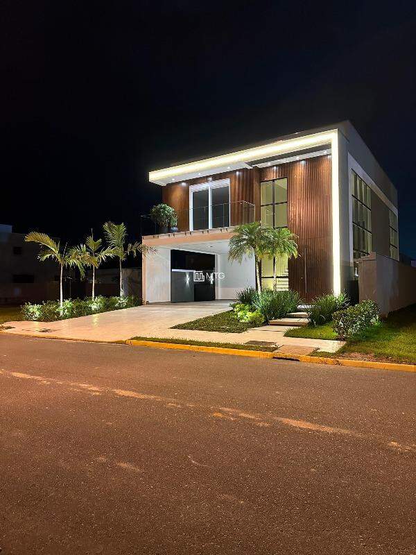 Casa em Condomínio à venda no Santa Regina: 
