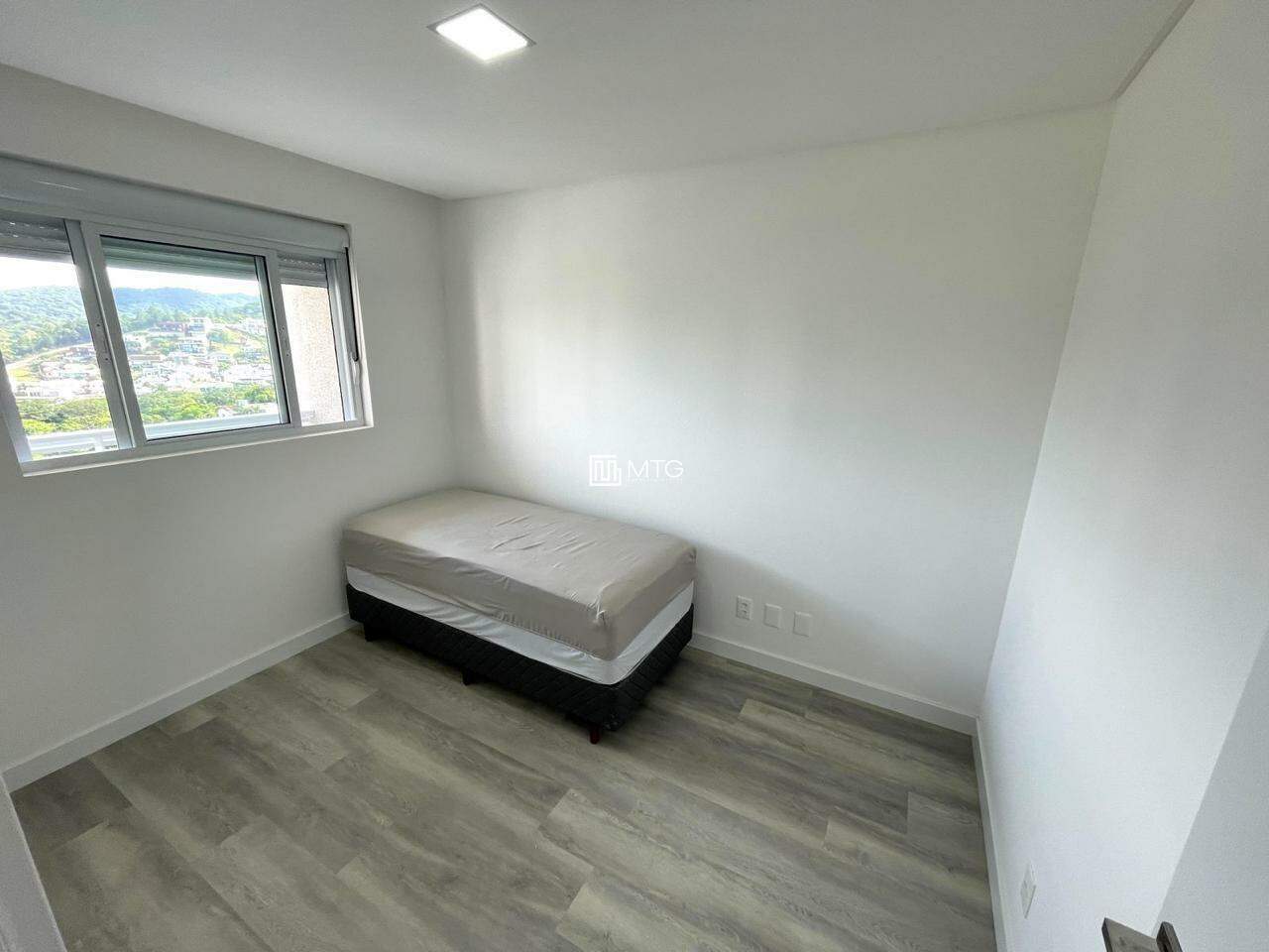 Apartamento para aluguel no Praia Brava de Itajaí: 
