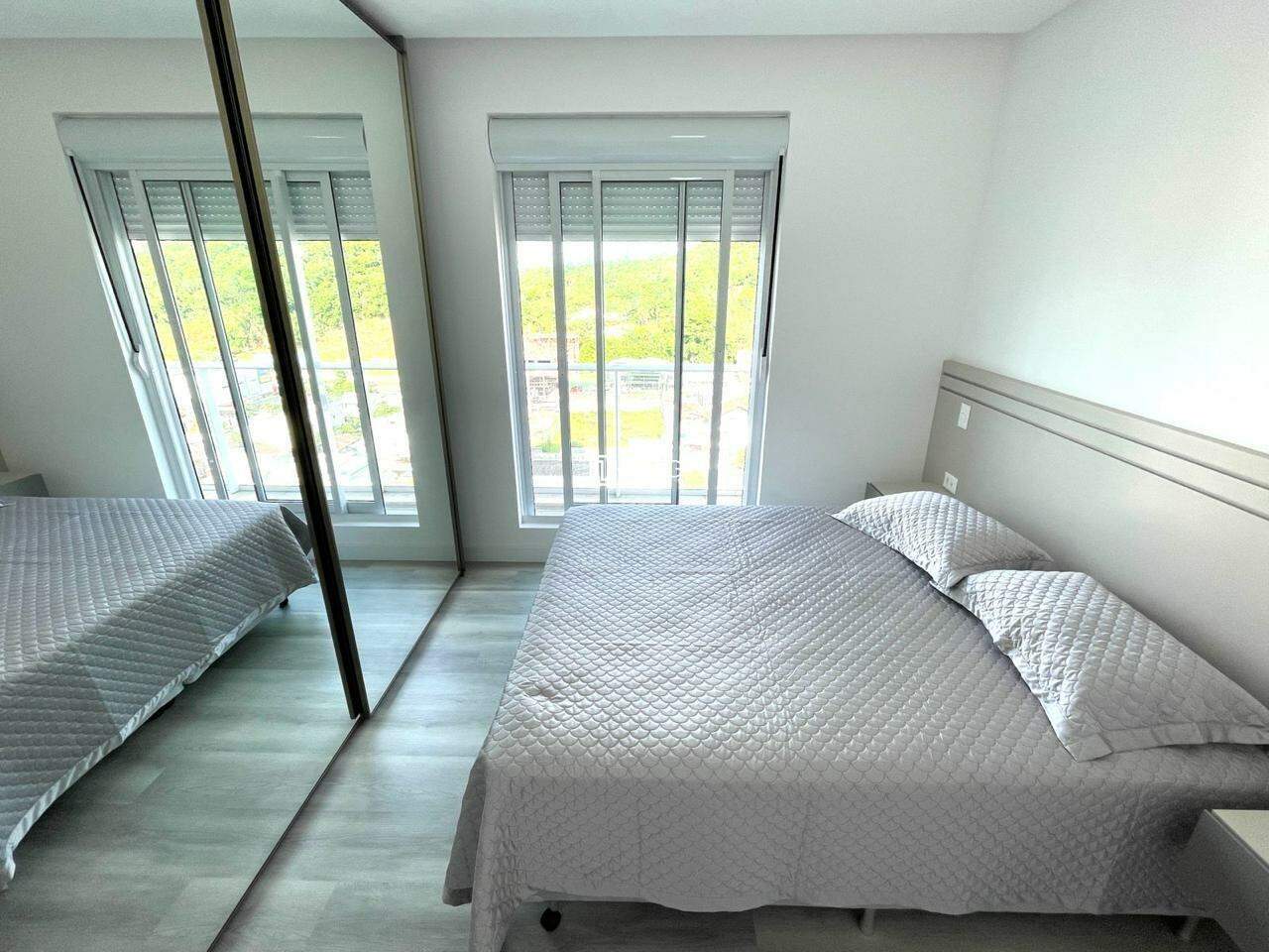 Apartamento para aluguel no Praia Brava de Itajaí: 