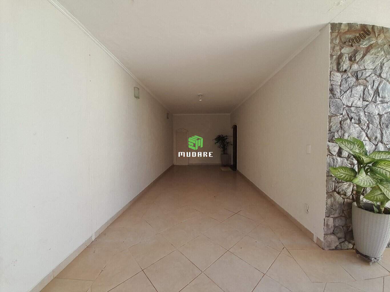 Casa à venda no Centro: Mudare - Centro