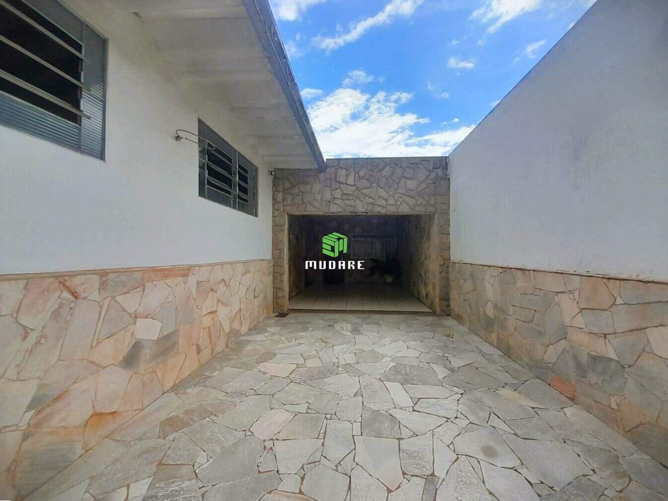 Casa à venda no Prolongamento Jardim Ângela Rosa: Mudare - Ângela Rosa