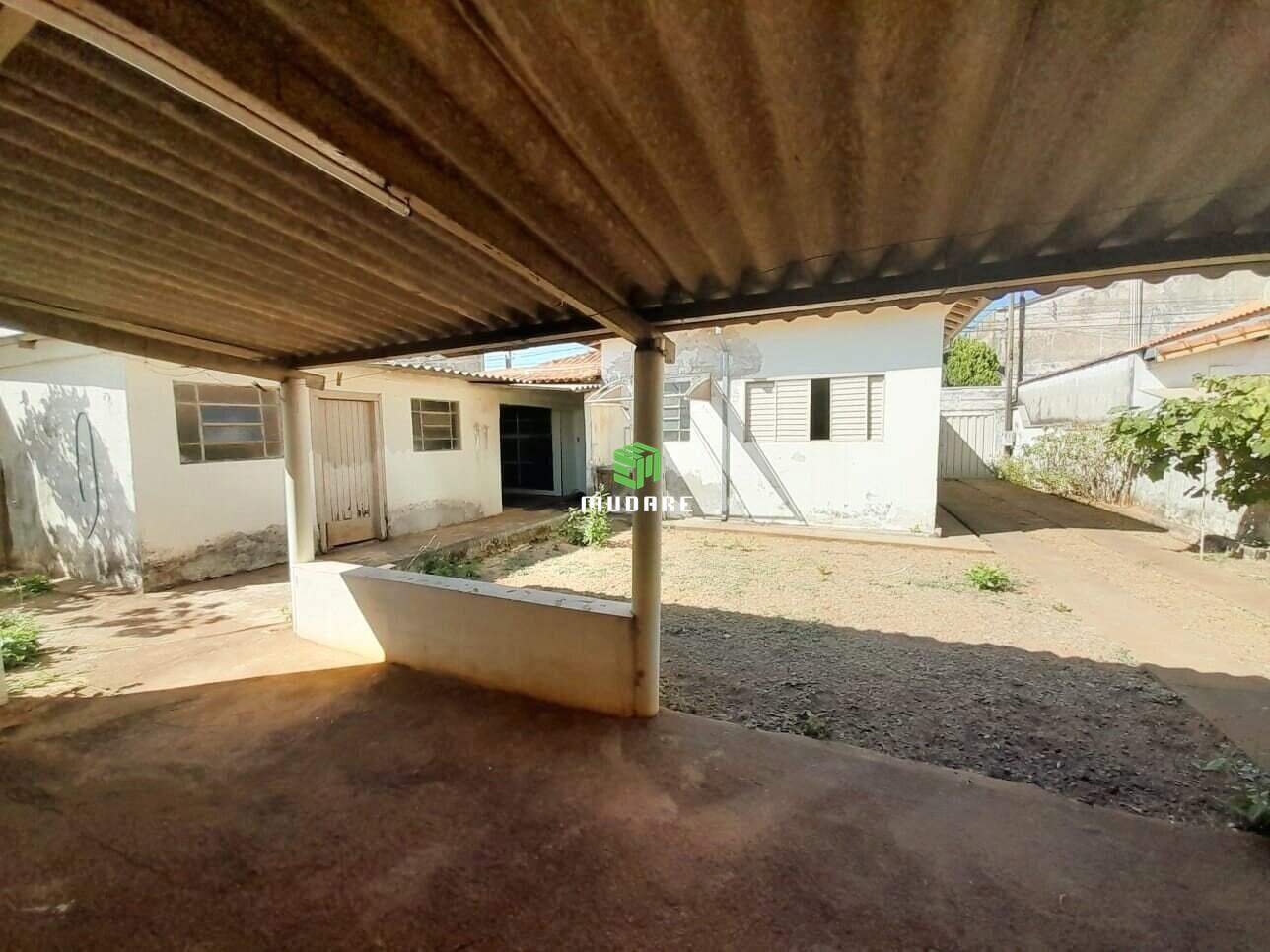 Casa à venda no Centro: Mudare - Centro