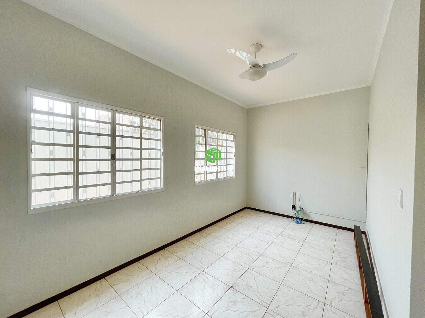 Casa para aluguel no Residencial Paraíso: Mudare - Residêncial Paraíso