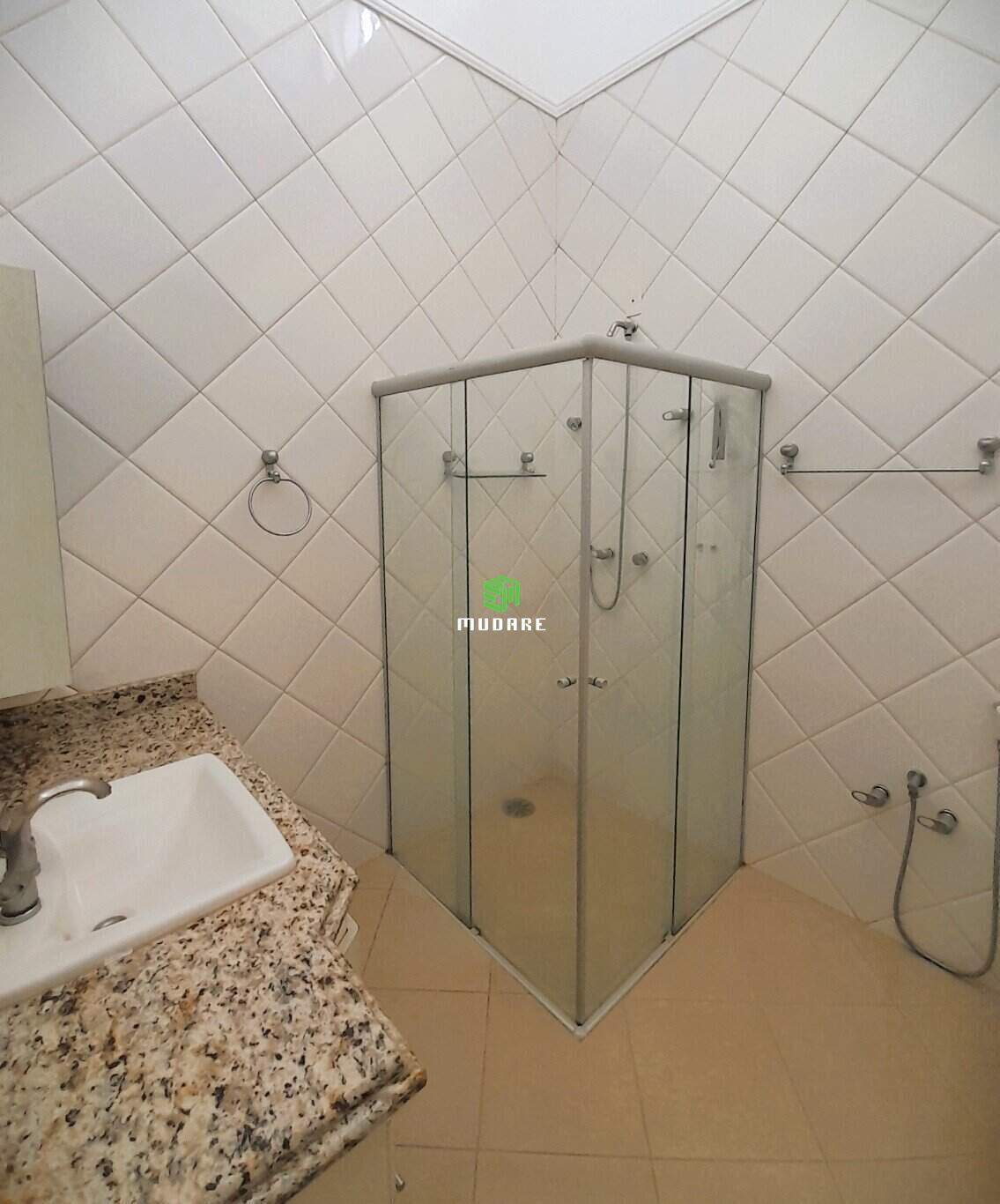 Casa para aluguel no Residencial Paraíso: Mudare - Residêncial Paraíso