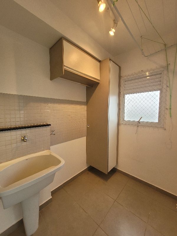 Apartamento para aluguel no JARDIM POMPÉIA: Foto