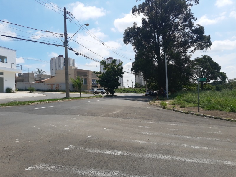 TERRENO para aluguel no JARDIM BELA VISTA: Foto 04