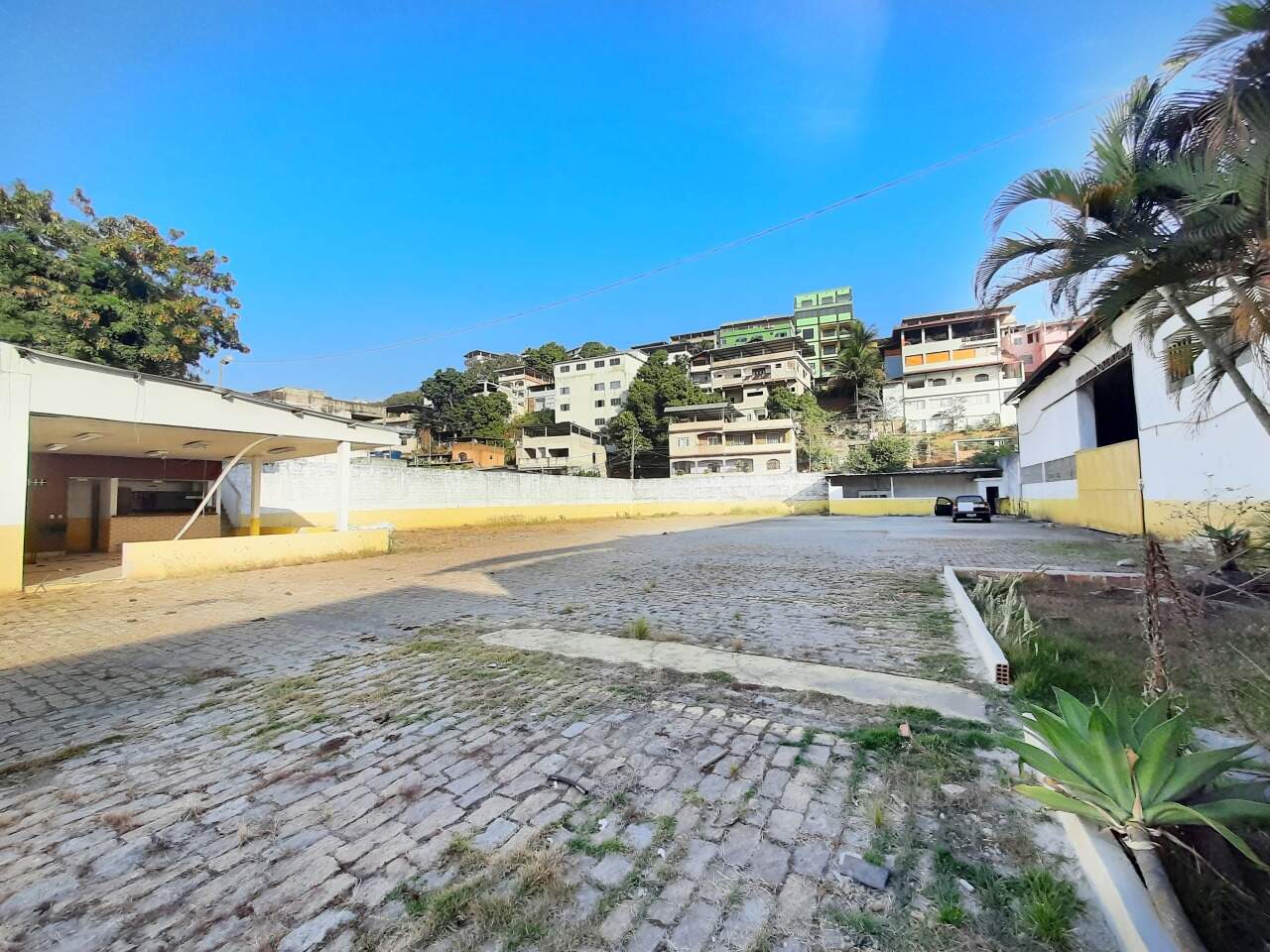 GALPÃO para aluguel no Arariguaba: 