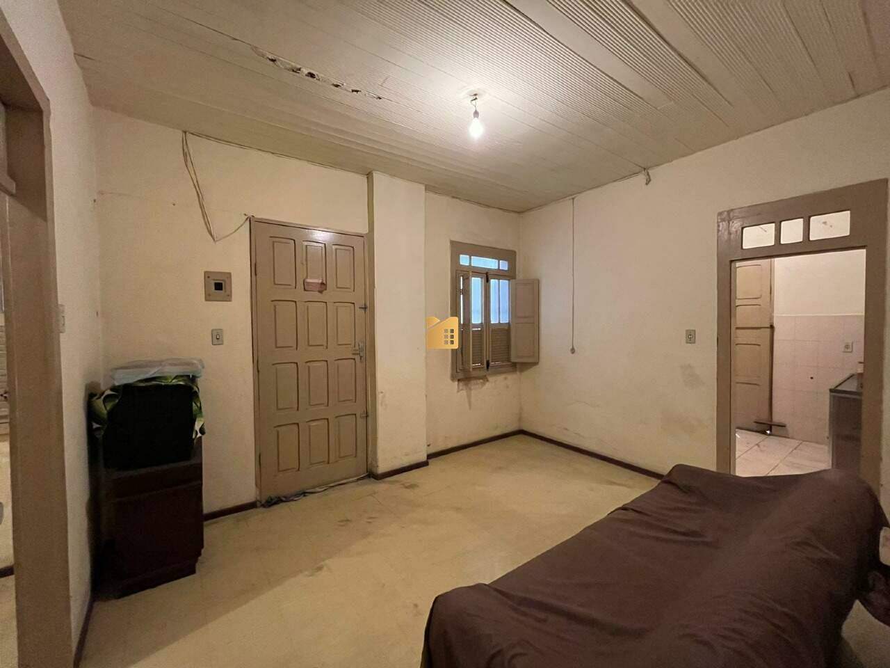 Casa Comercial à venda no Centro: 