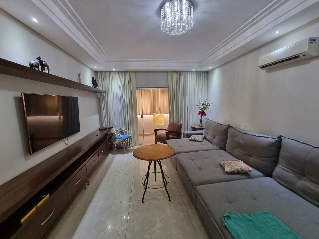 Apartamento à venda no Independência: 