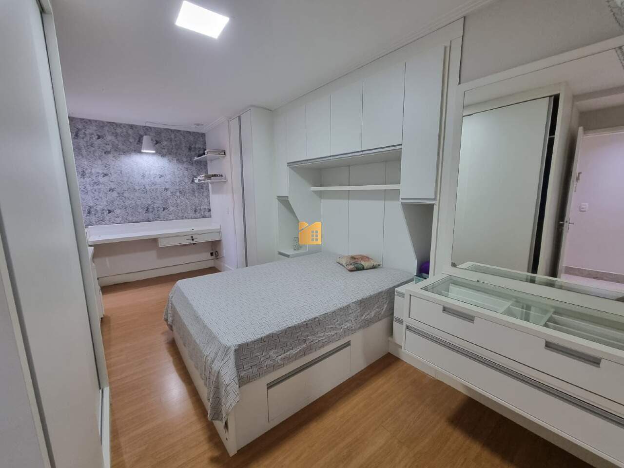 Apartamento à venda no Independência: 