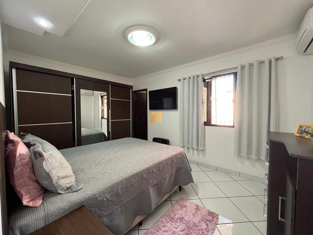 Casa à venda no Amaral: 