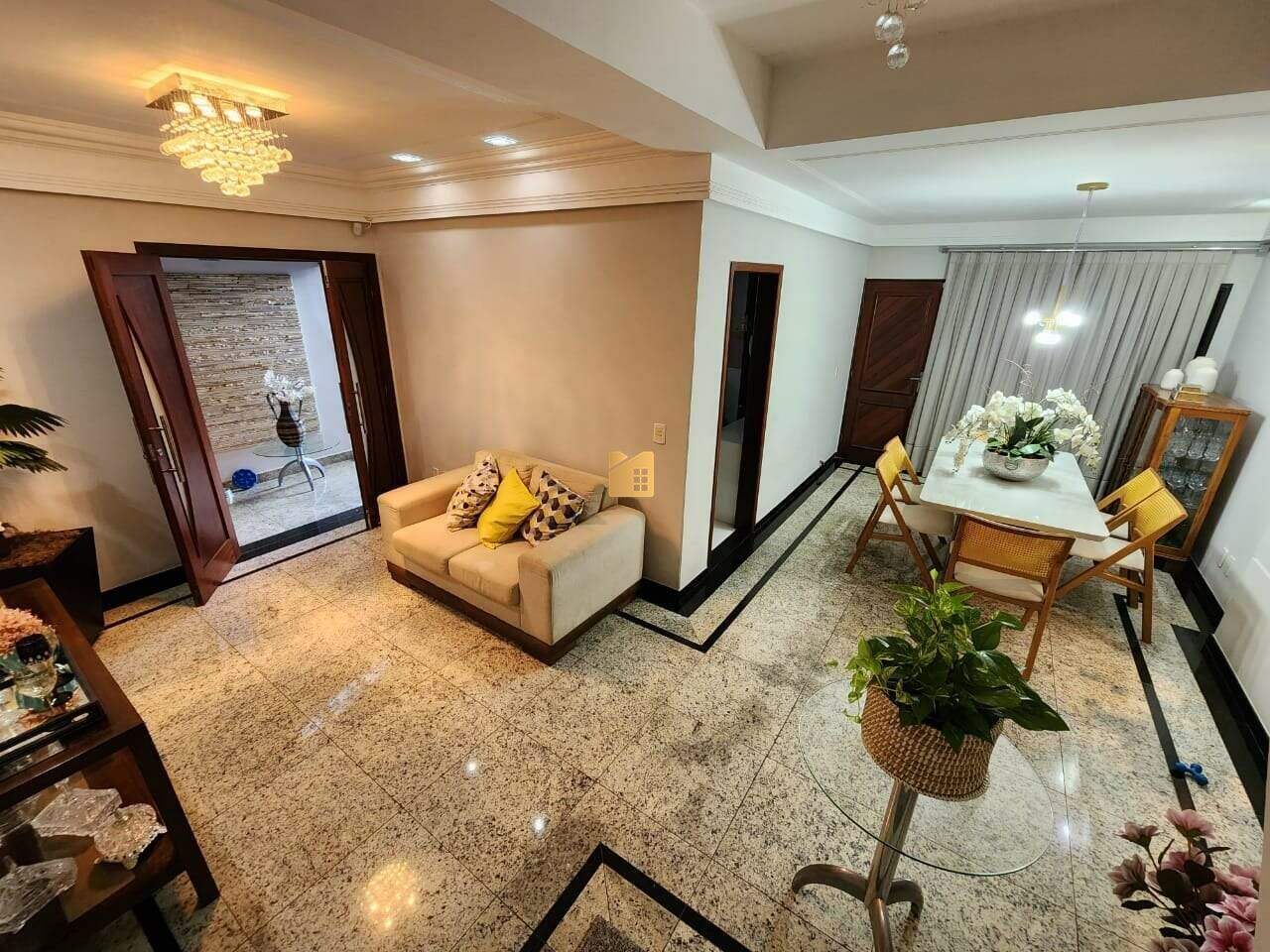 Casa à venda no IBC: 