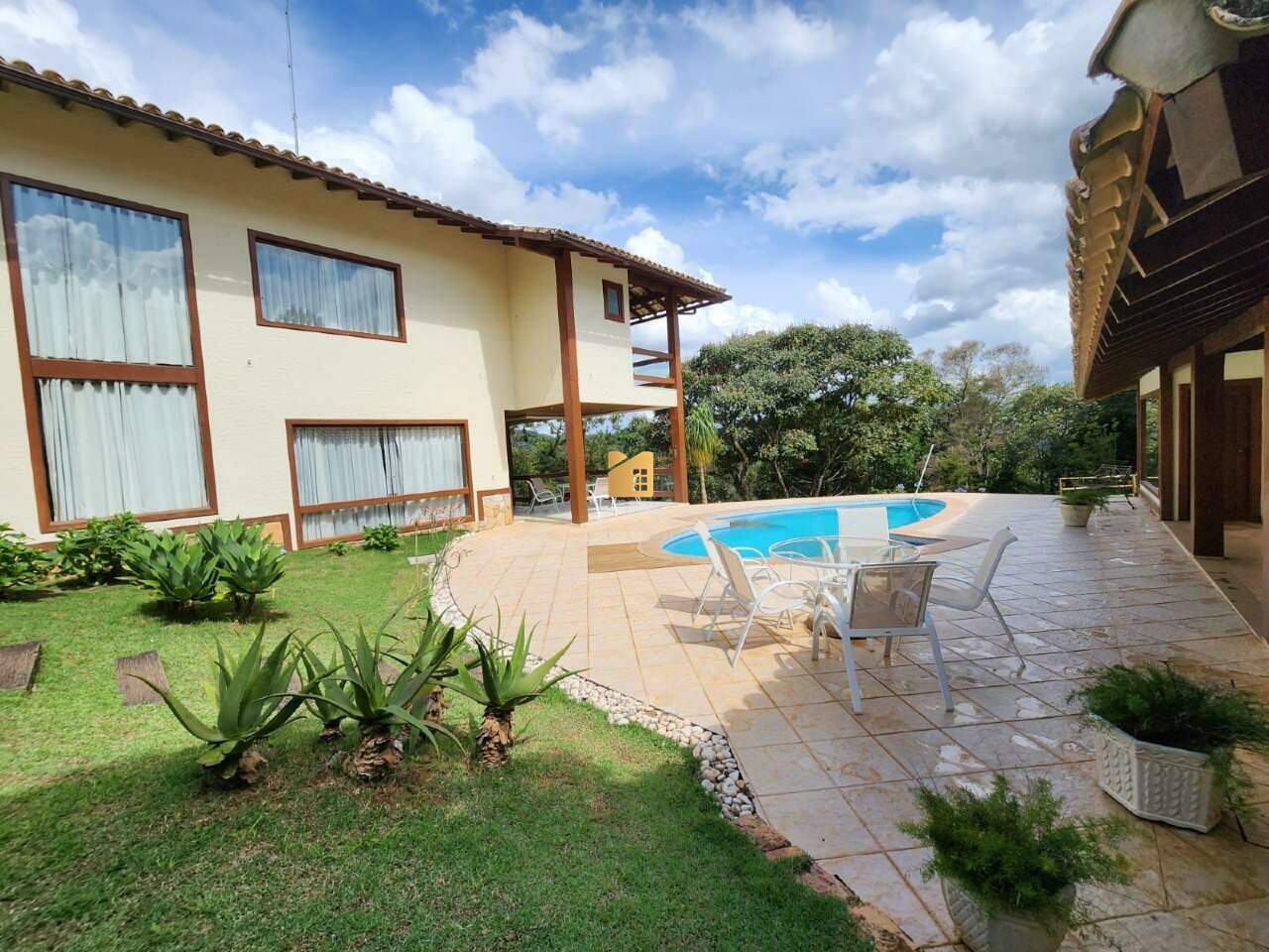 Casa à venda no Alto Castelinho: 