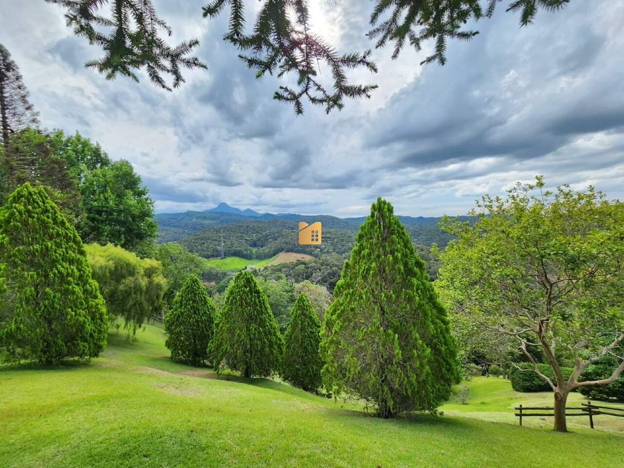 Casa à venda no Alto Castelinho: 