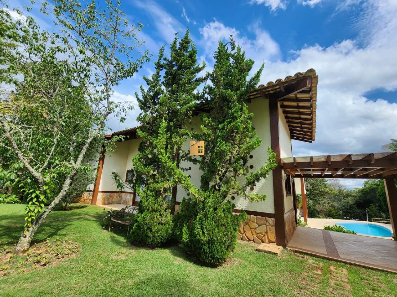 Casa à venda no Alto Castelinho: 