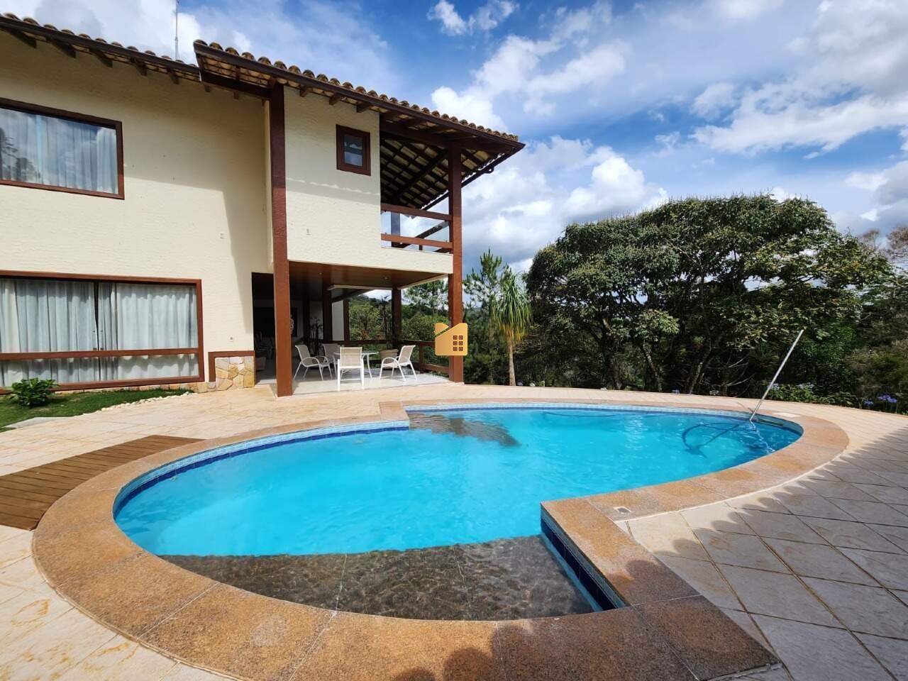 Casa à venda no Alto Castelinho: 