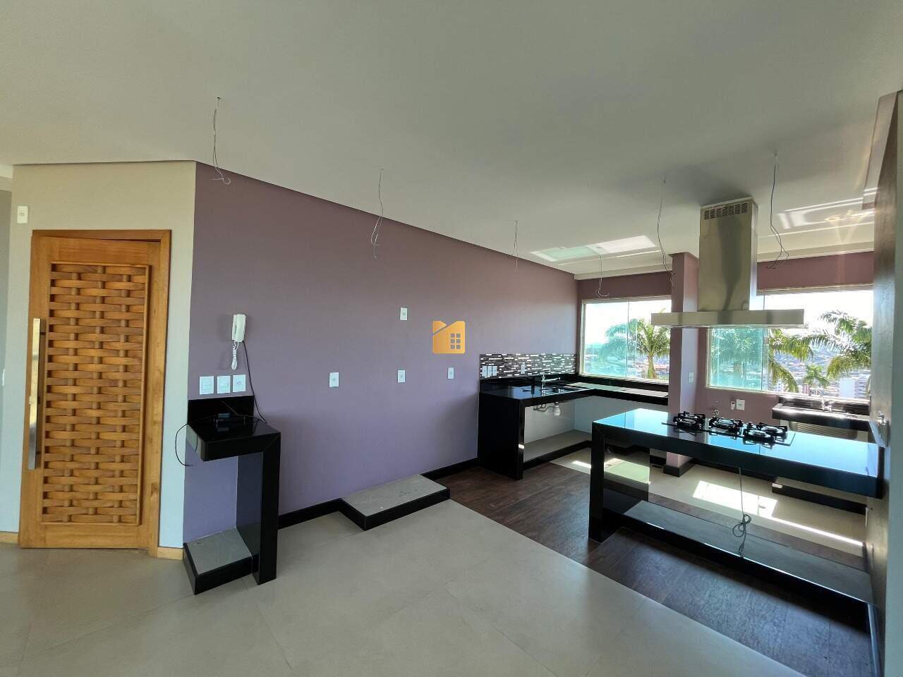 Apartamento à venda no Gilberto Machado: 