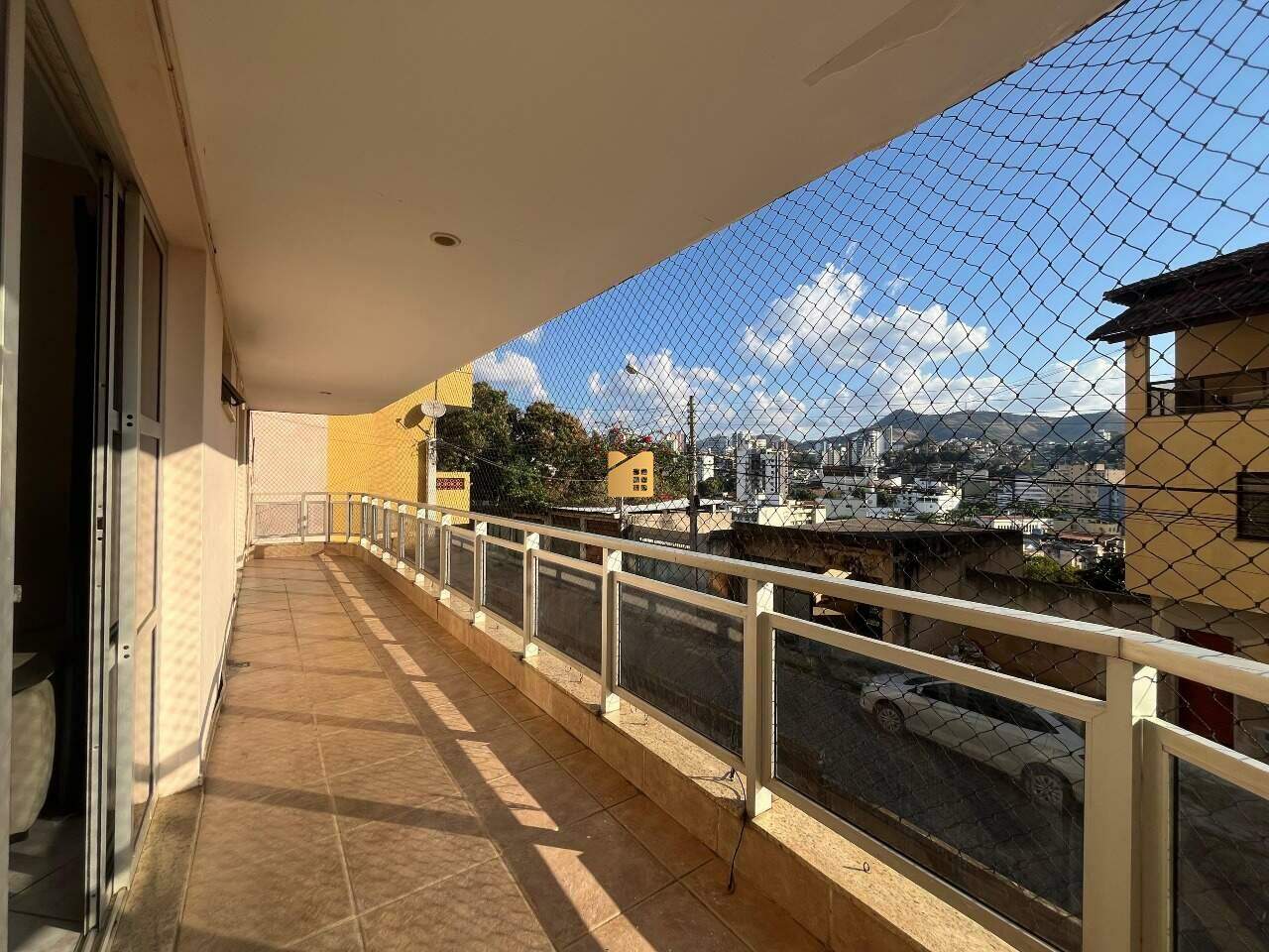 Apartamento à venda no Ibitiquara: 