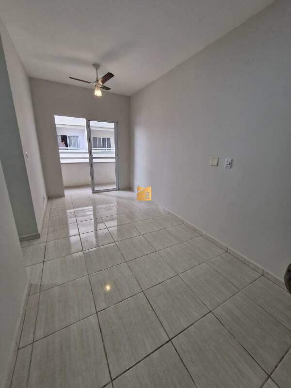 Apartamento à venda no Waldir Furtado Amorim: 