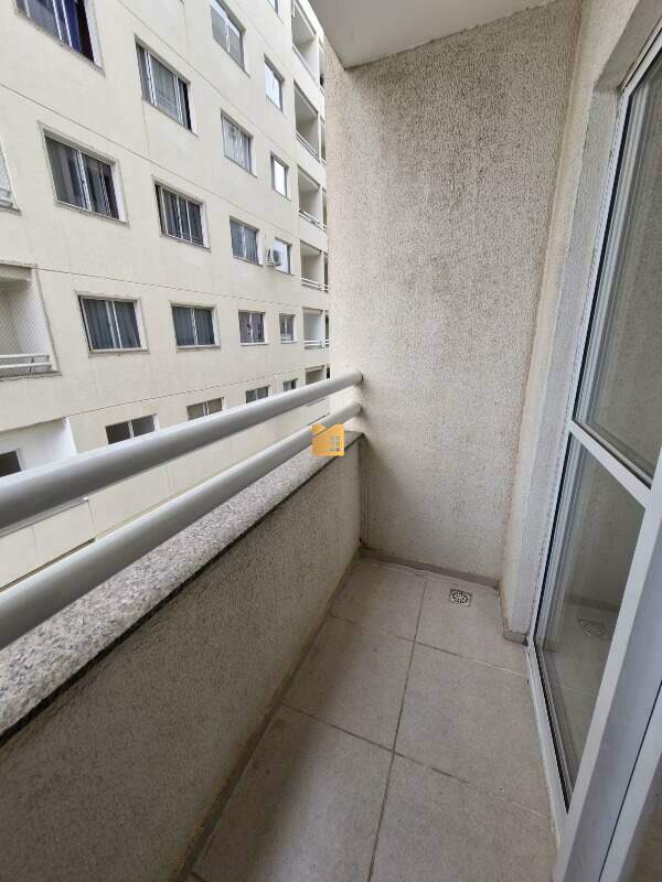 Apartamento à venda no Waldir Furtado Amorim: 