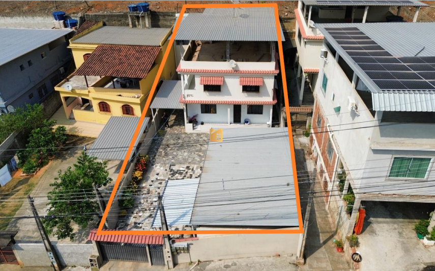 Casa à venda no Paraíso: 