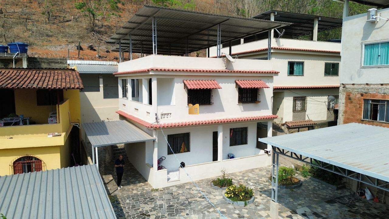 Casa à venda no Paraíso: 