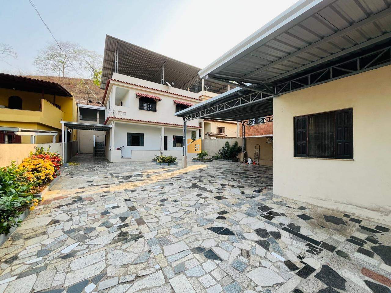 Casa à venda no Paraíso: 