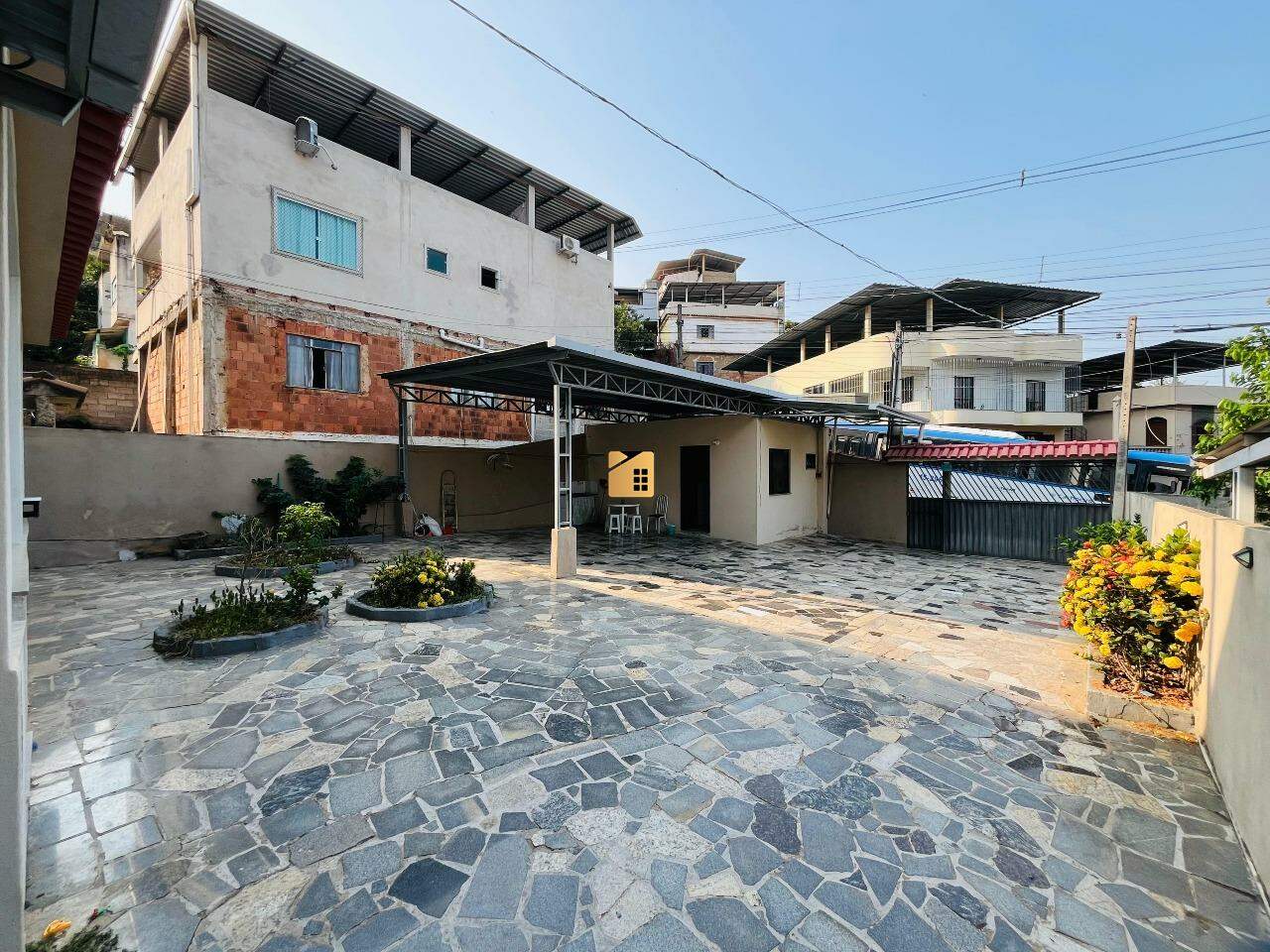 Casa à venda no Paraíso: 