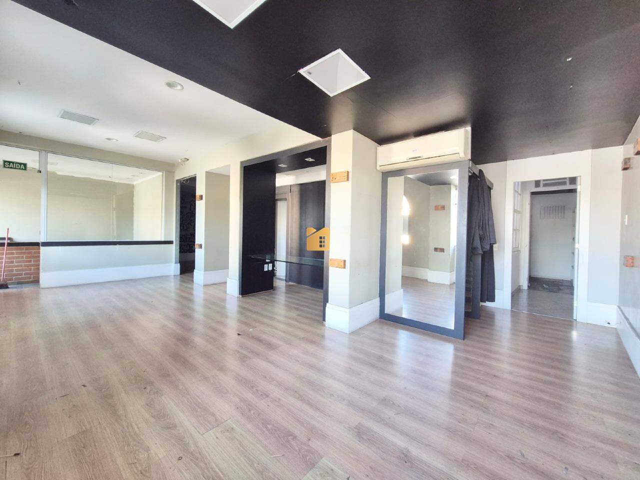 Ponto Comercial para aluguel no Centro: 