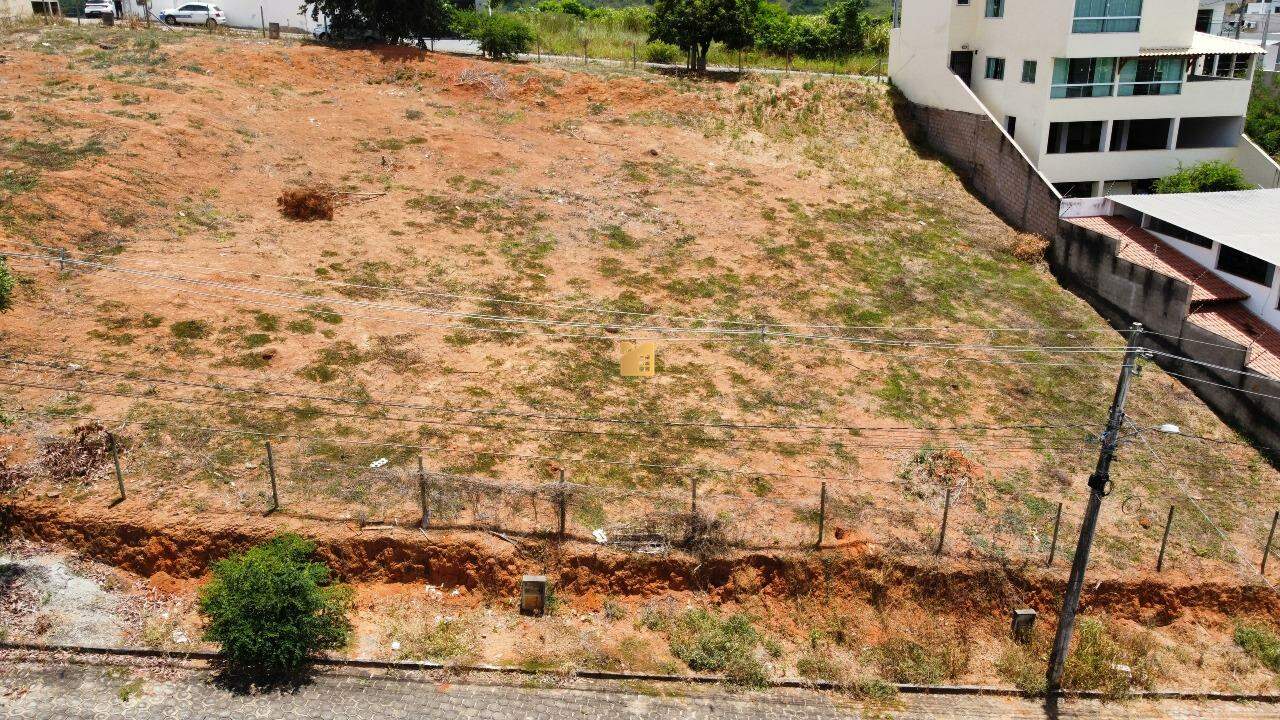 Terreno à venda no Jardim Itapemirim: 