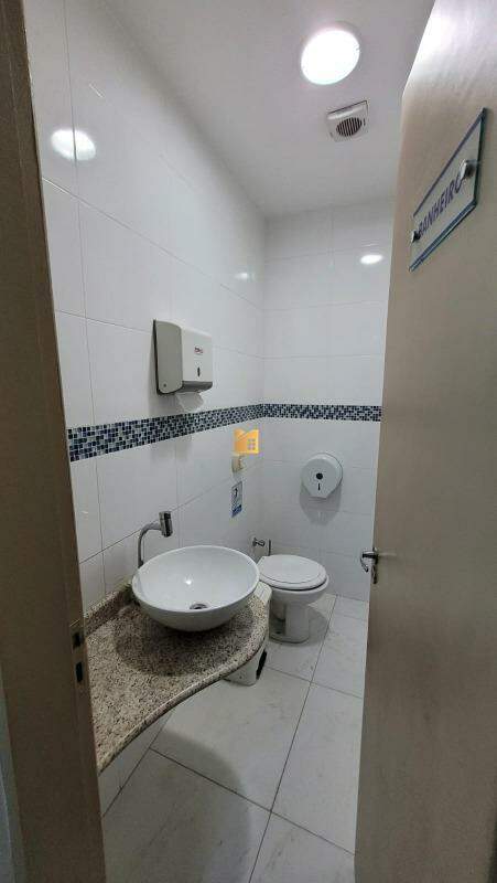 Prédio Inteiro à venda no Sumaré: 