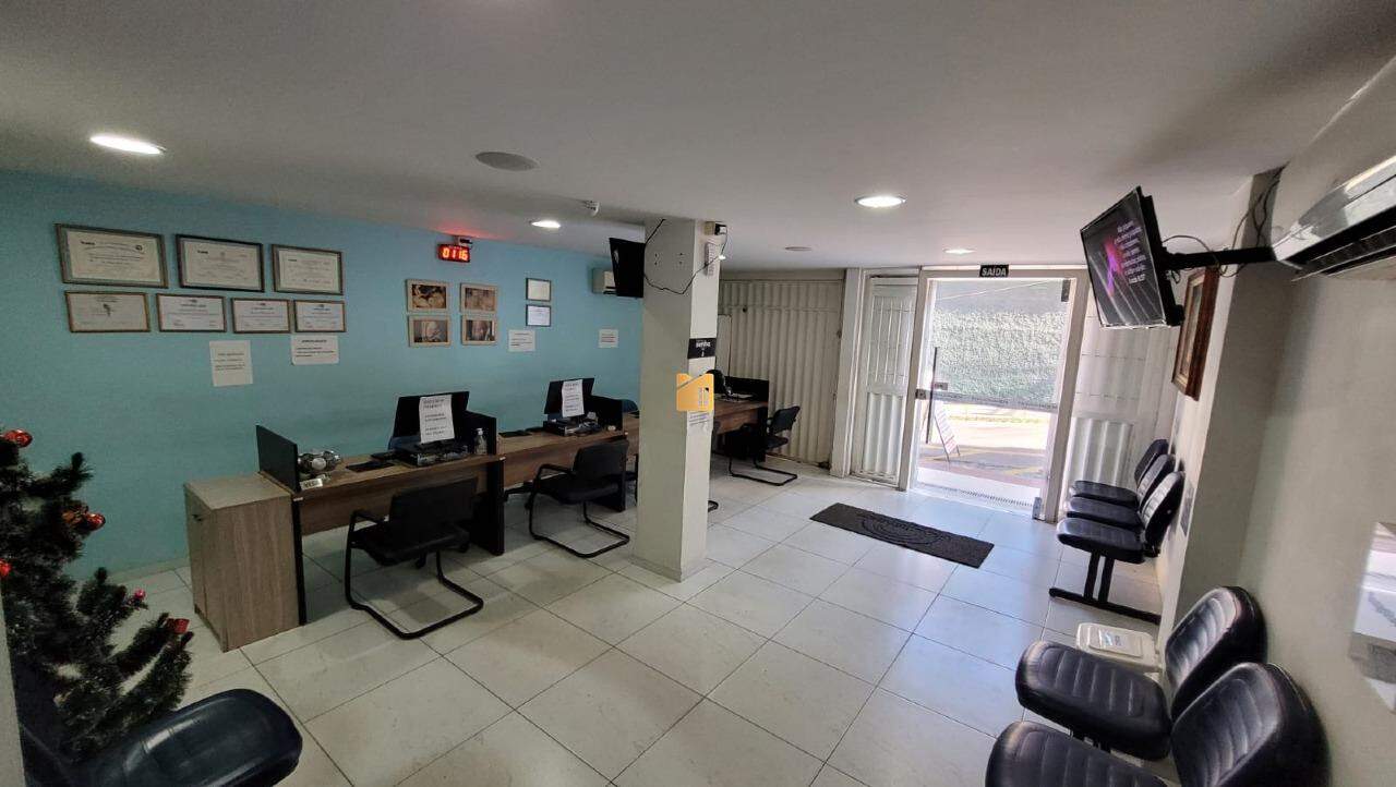 Prédio Inteiro à venda no Sumaré: 