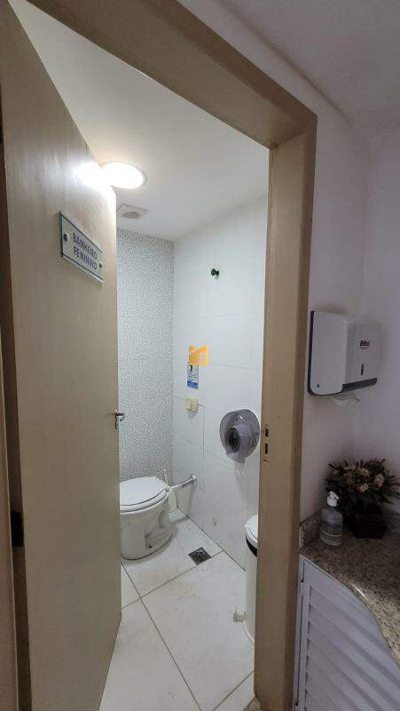 Prédio Inteiro à venda no Sumaré: 