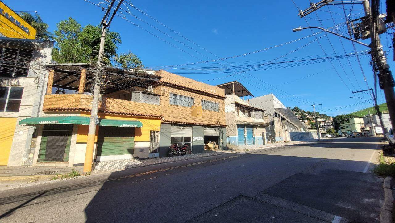 Prédio Inteiro à venda no Parque das Laranjeiras: 