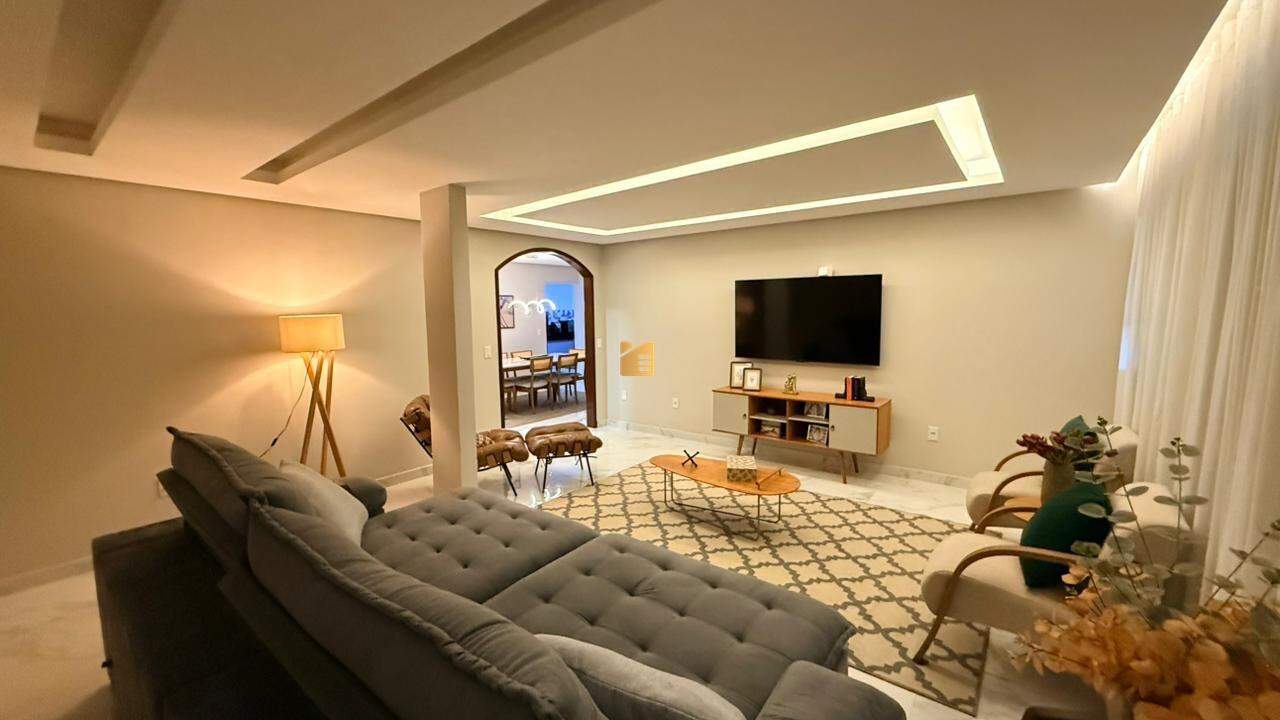 Casa à venda no BNH: 