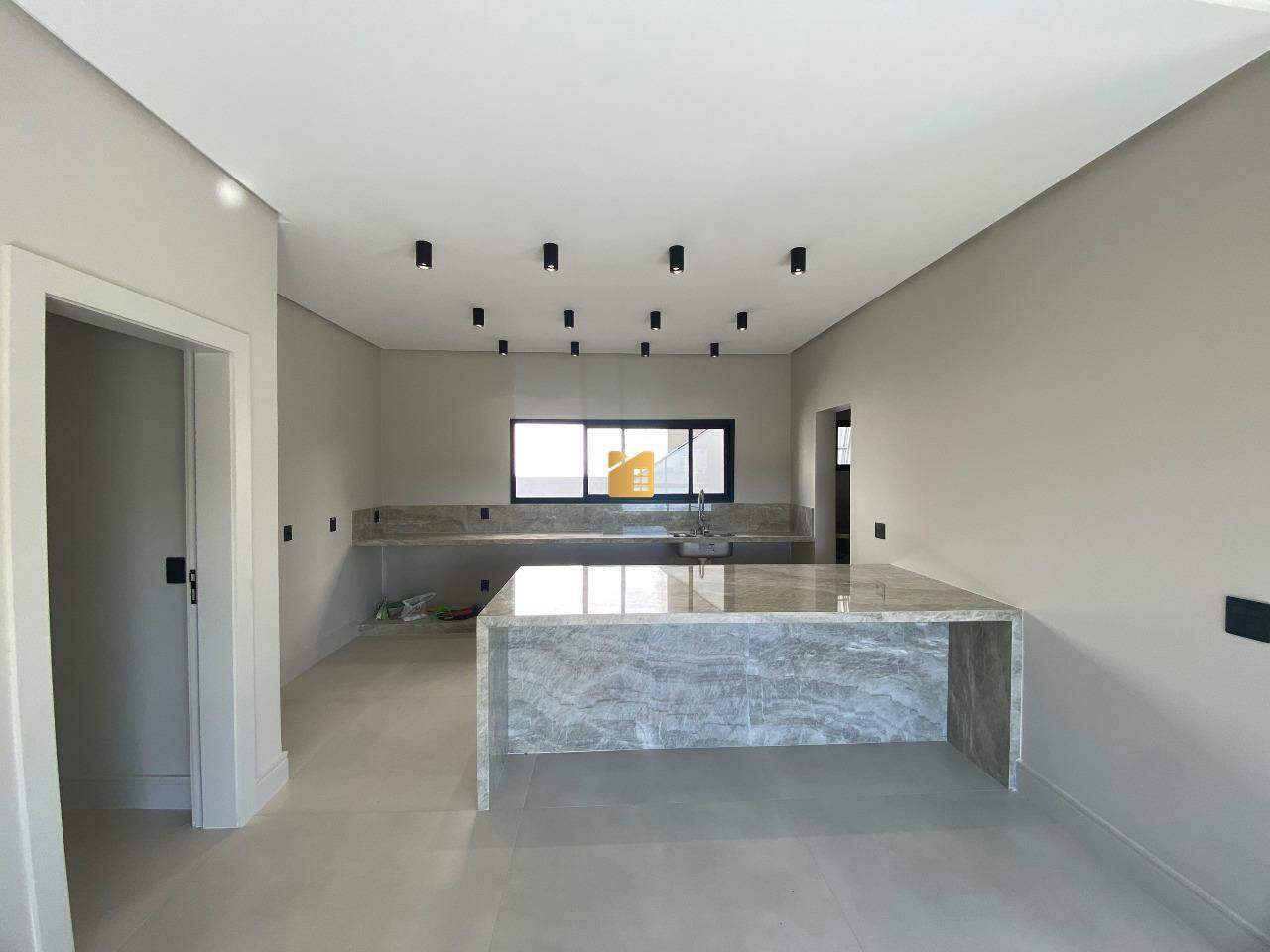 Casa à venda no Campo da Leopoldina: 