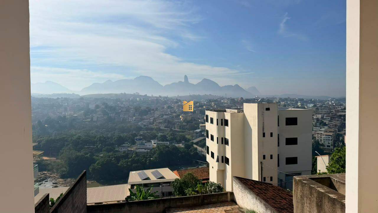 Casa em construção à venda no Vila Rica: 