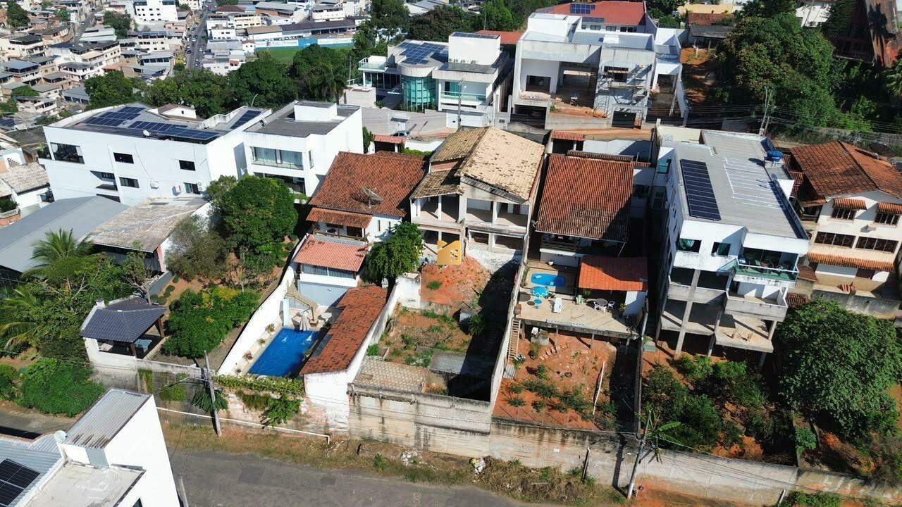 Casa em construção à venda no Vila Rica: 