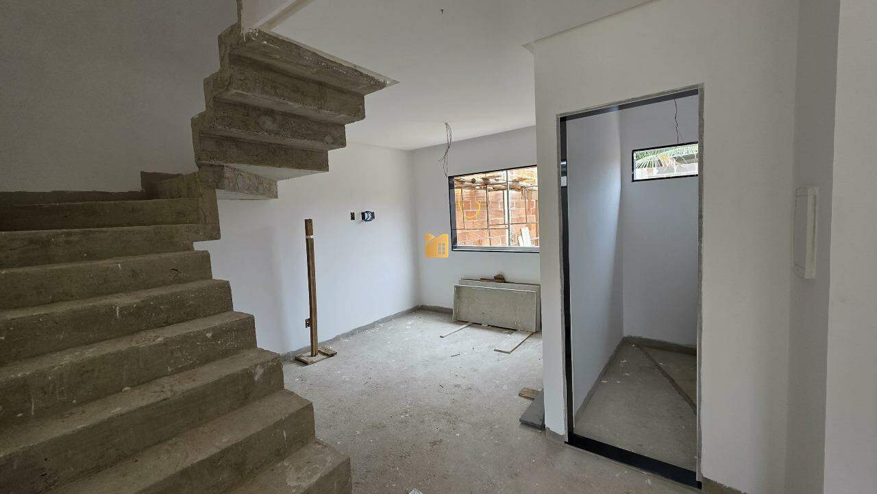 Casa em construção à venda no Vila Rica: 