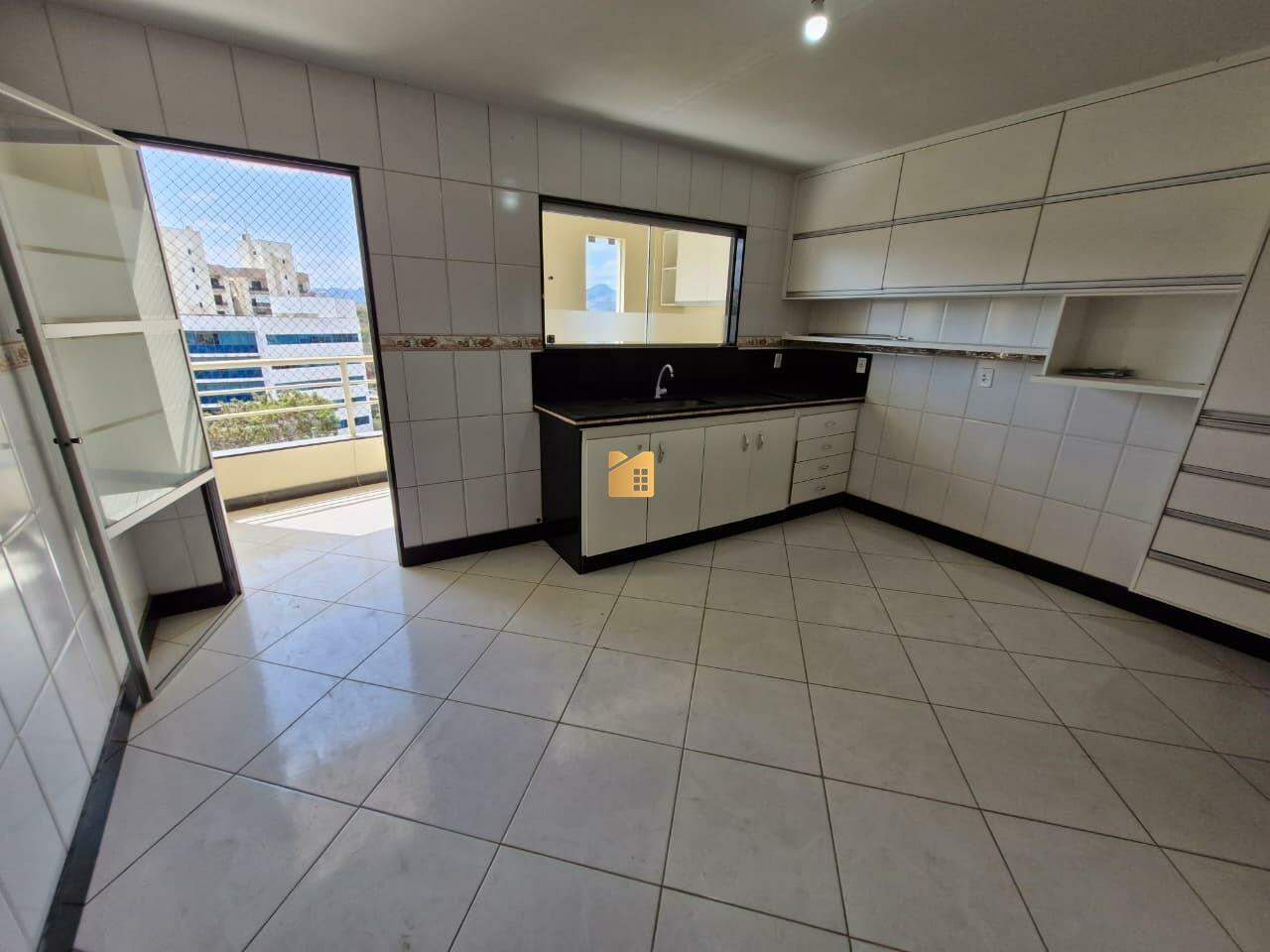 Casa à venda no Gilberto Machado: 