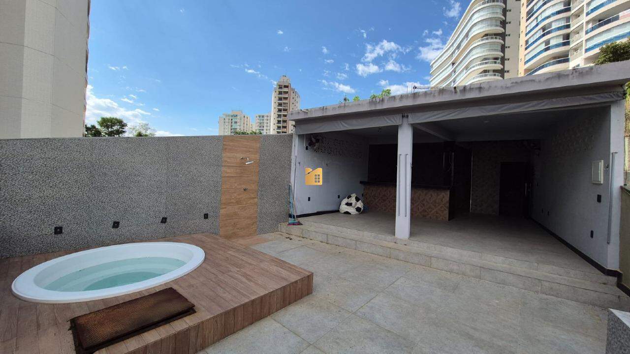 Casa à venda no Gilberto Machado: 