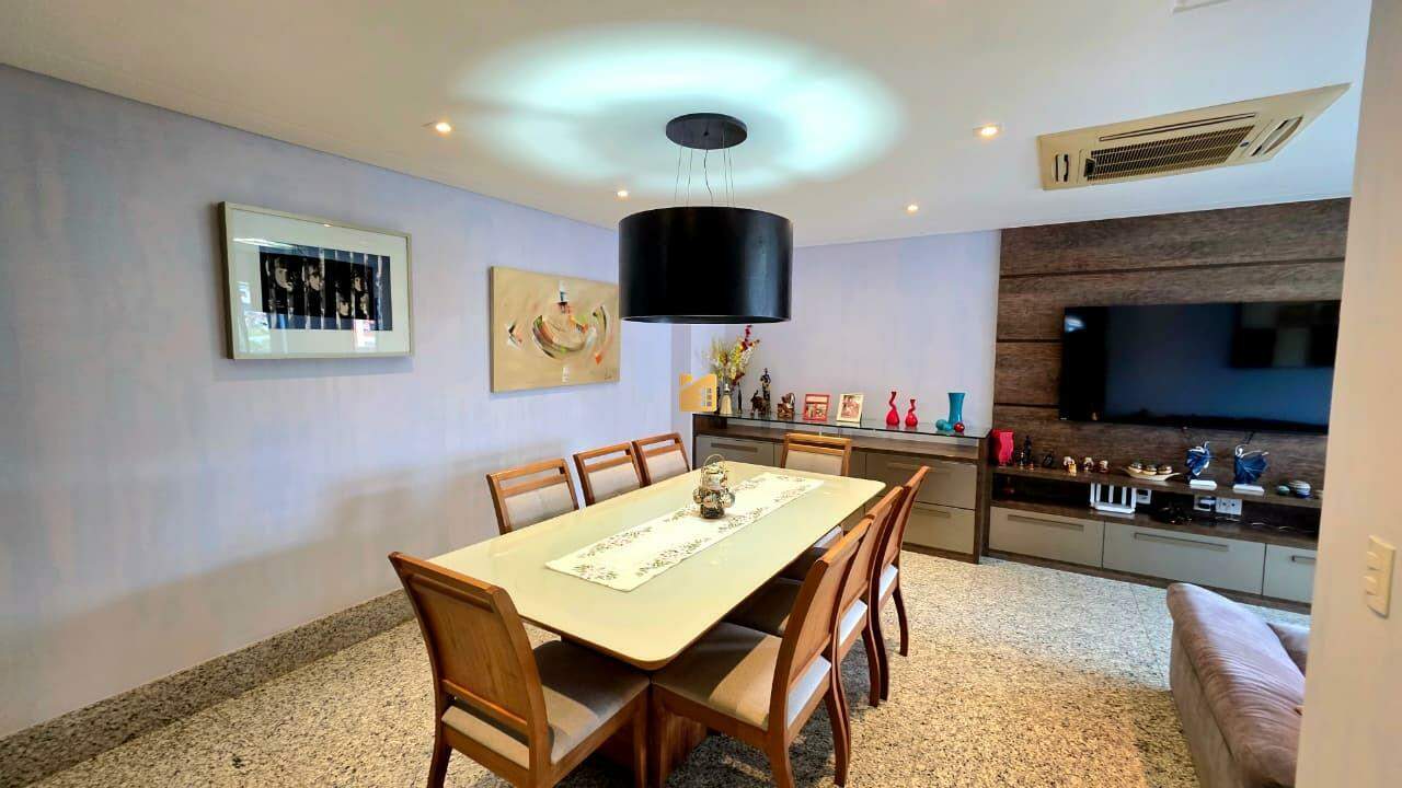 Apartamento à venda no Gilberto Machado: 