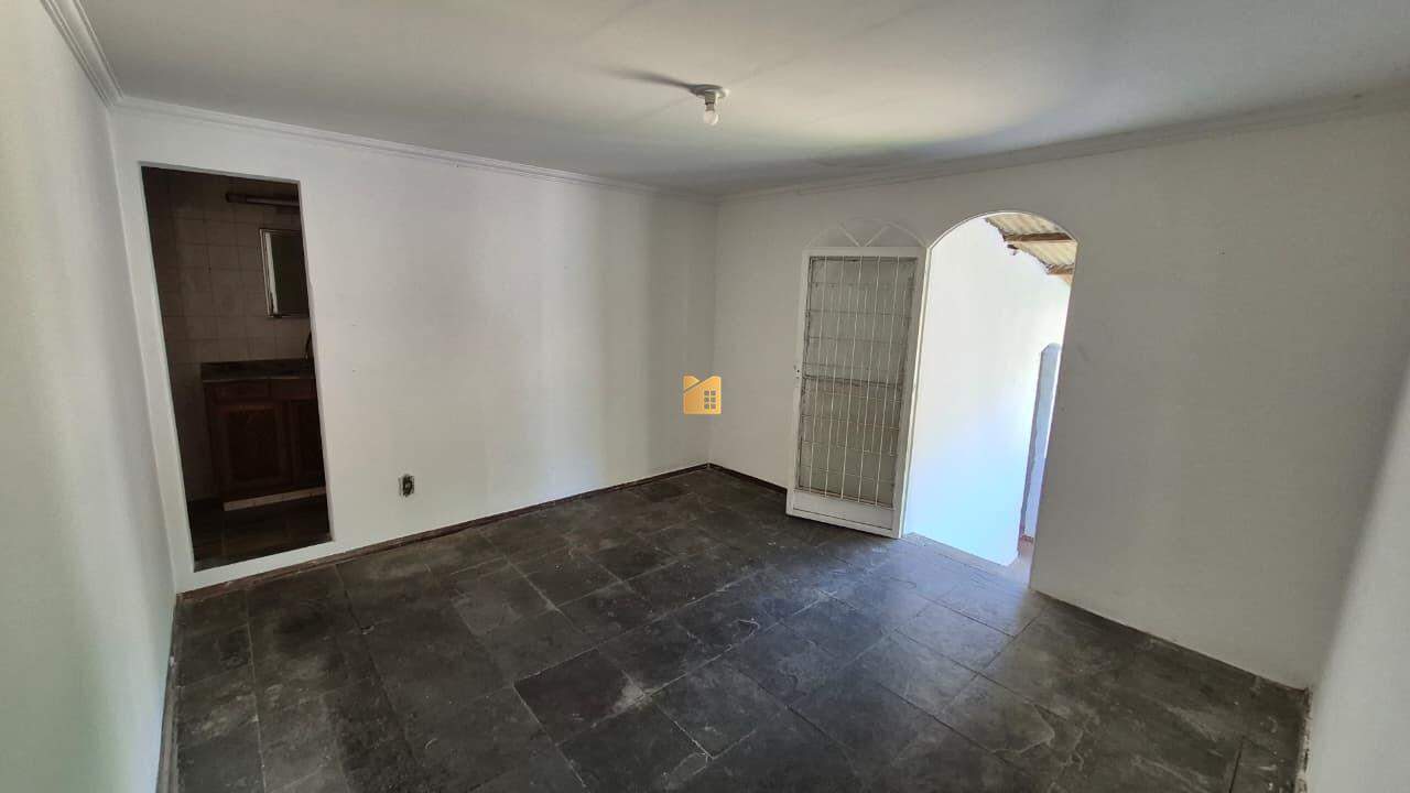Casa à venda no Baiminas: 