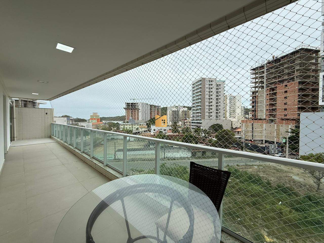 Apartamento à venda no Praia do Morro: 
