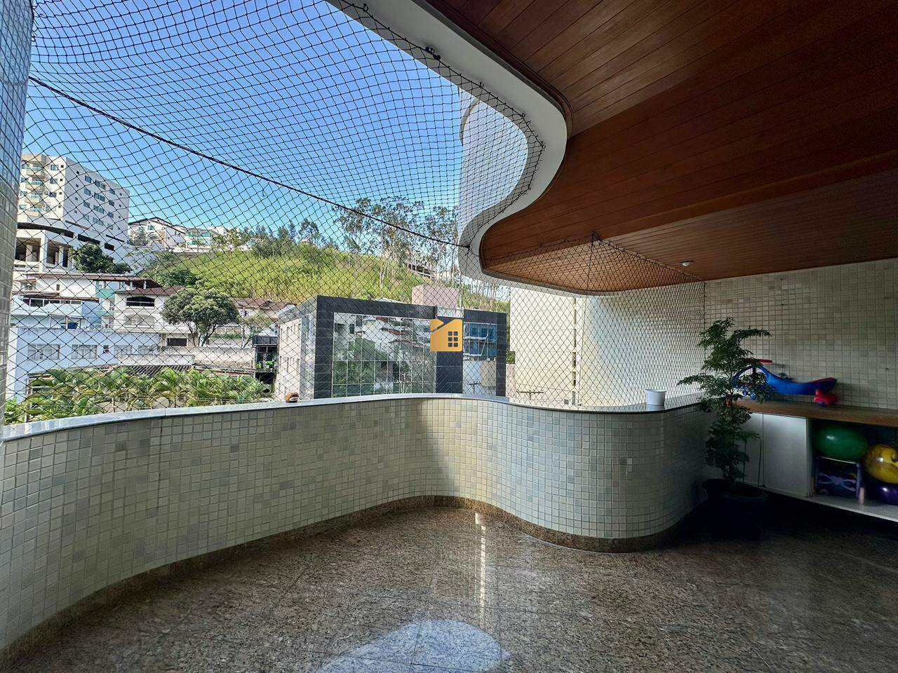 Apartamento à venda no Gilberto Machado: 