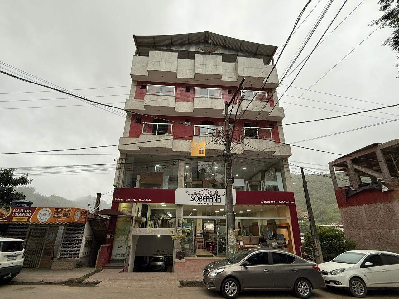 Prédio Inteiro à venda no Centro: 