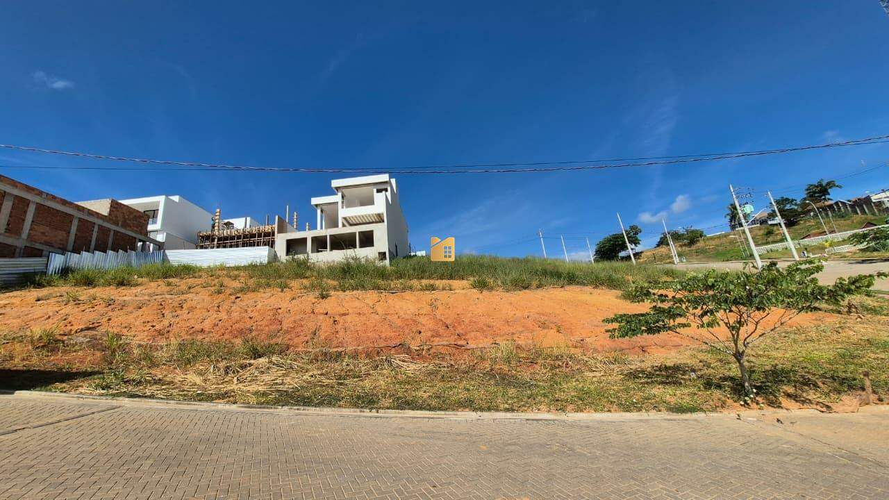 Terreno à venda no Paraíso: 
