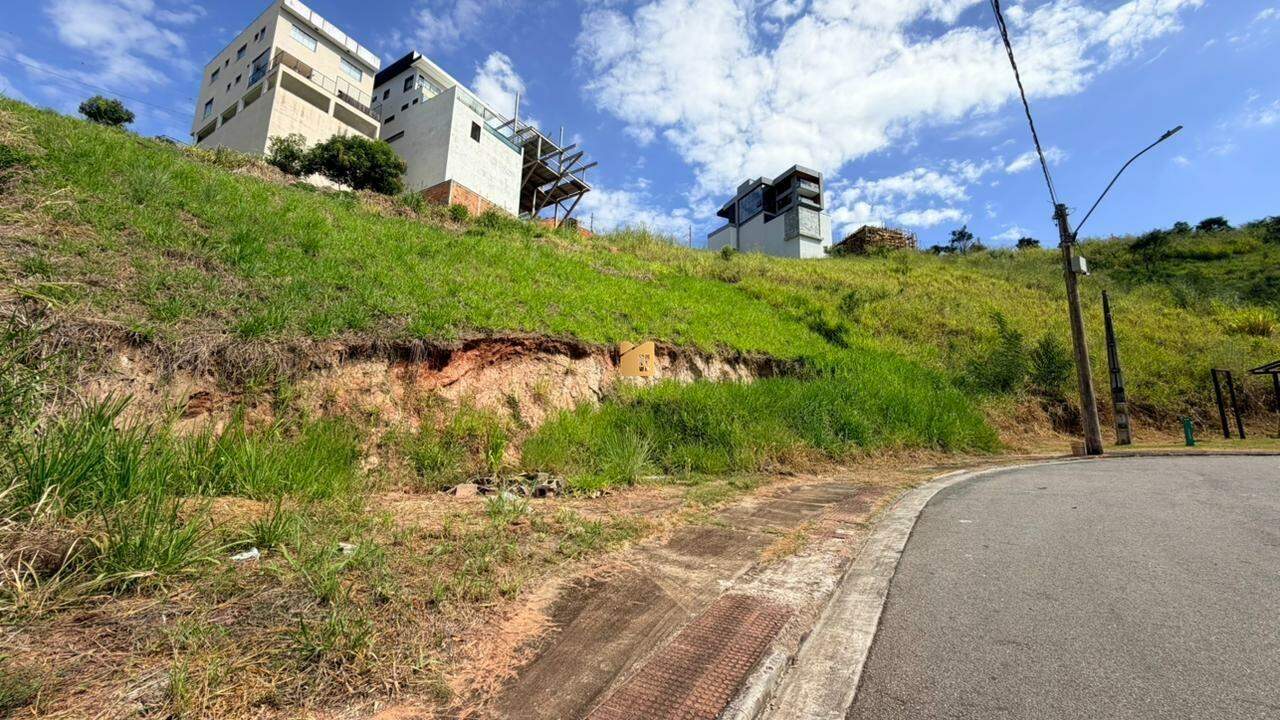 Terreno à venda no Campo da Leopoldina: 