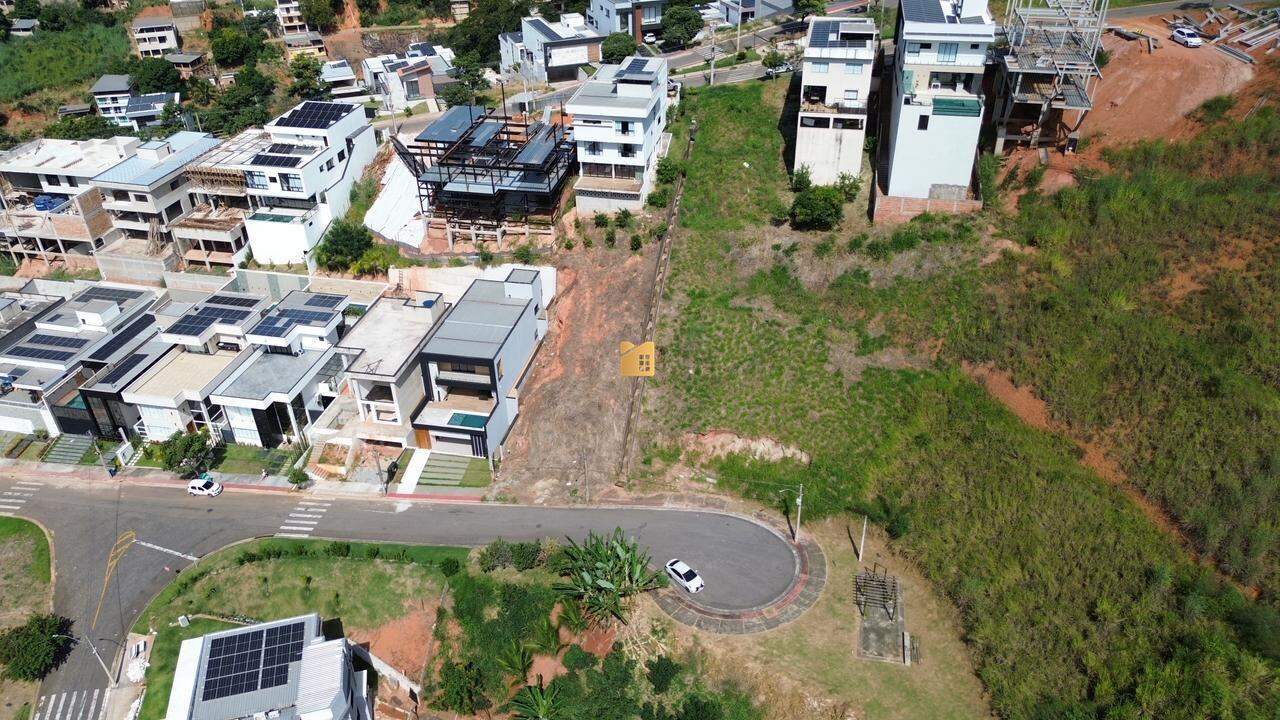 Terreno à venda no Campo da Leopoldina: 
